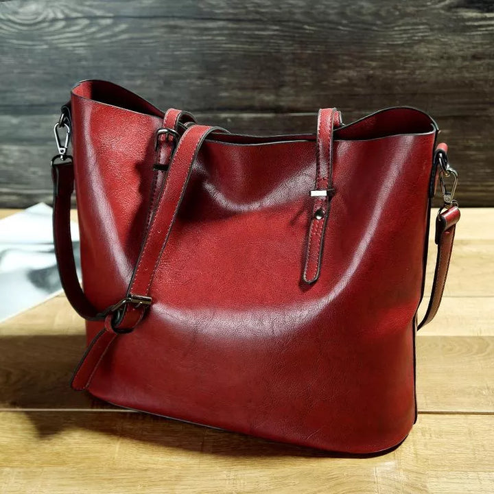 Nicole - Vintage leather shoulder handbag