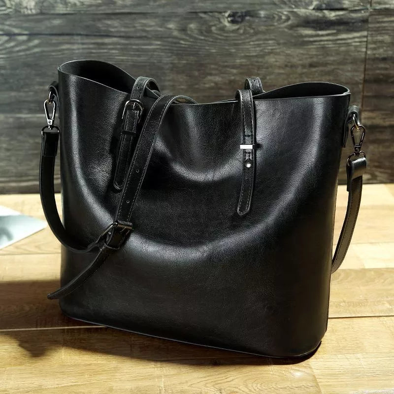 Nicole - Vintage leather shoulder handbag